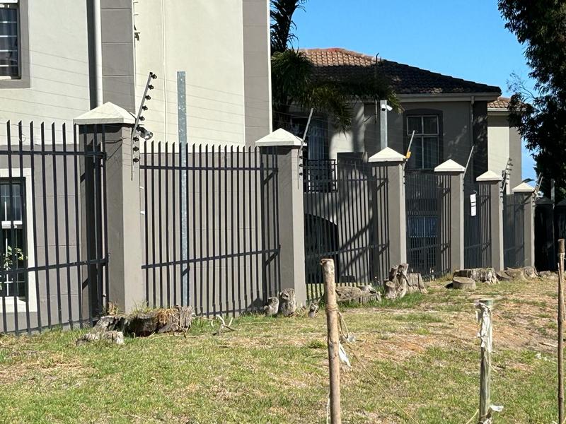 To Let 2 Bedroom Property for Rent in Vredekloof Heights Western Cape